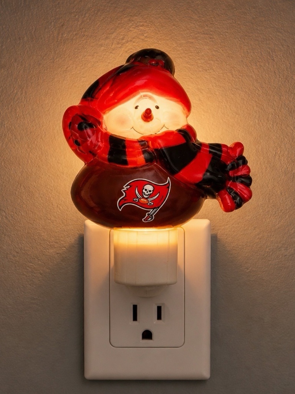 NFL Tampa Bay Buccaneers Snowman Night Light - Red/Black